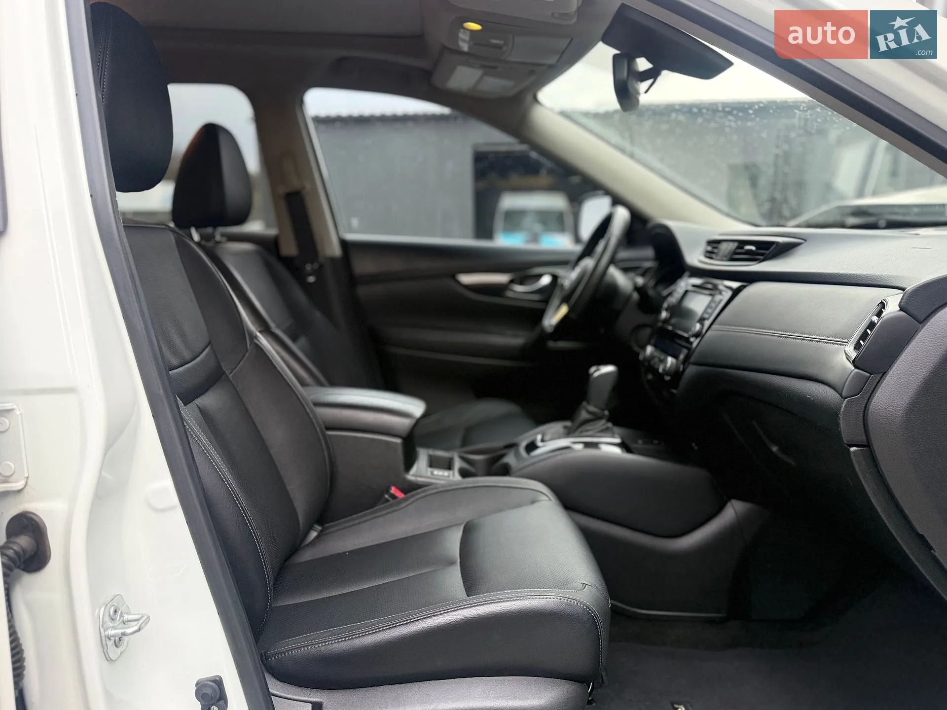 2018 Nissan Rogue - мініатюра 33