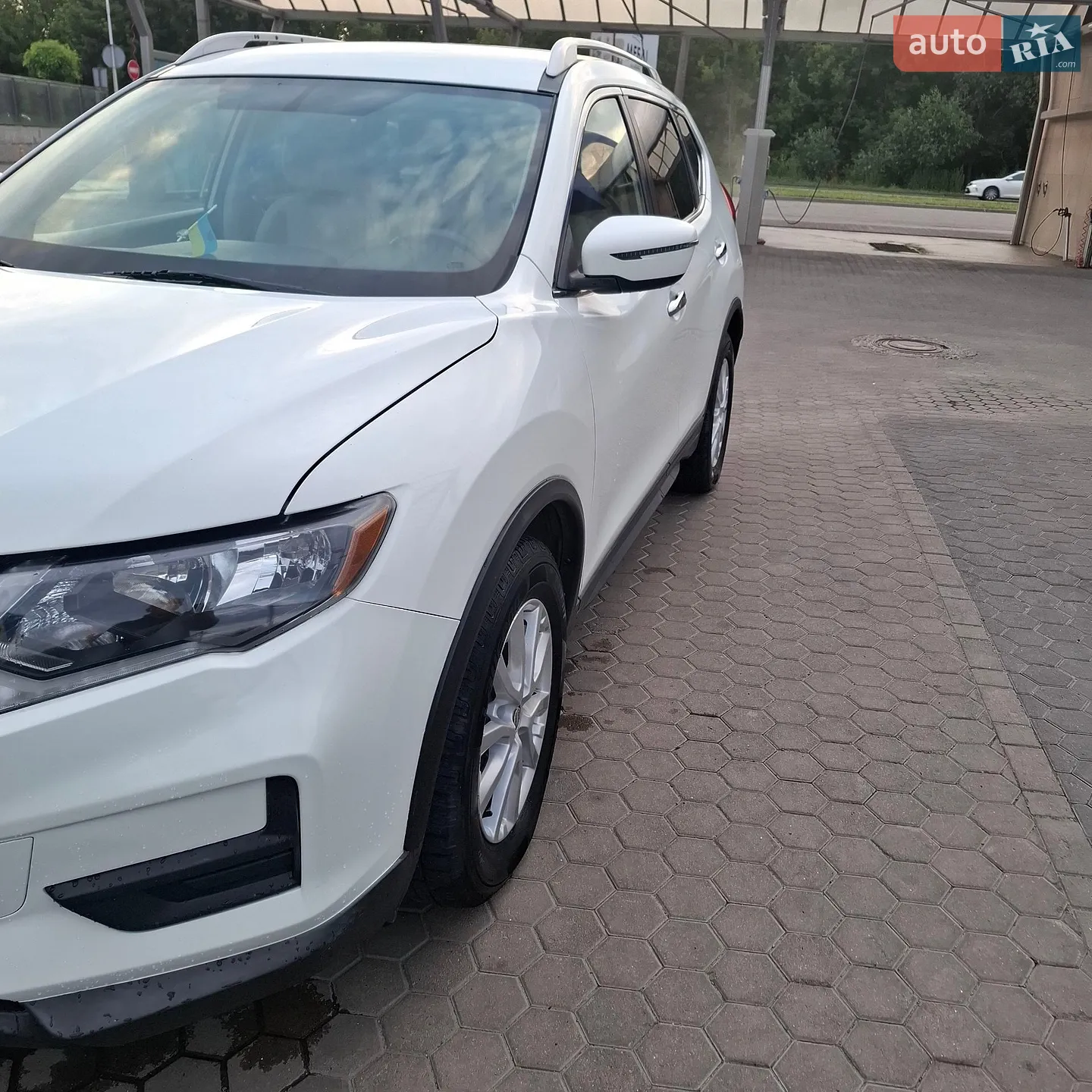 2017 Nissan Rogue - мініатюра 4