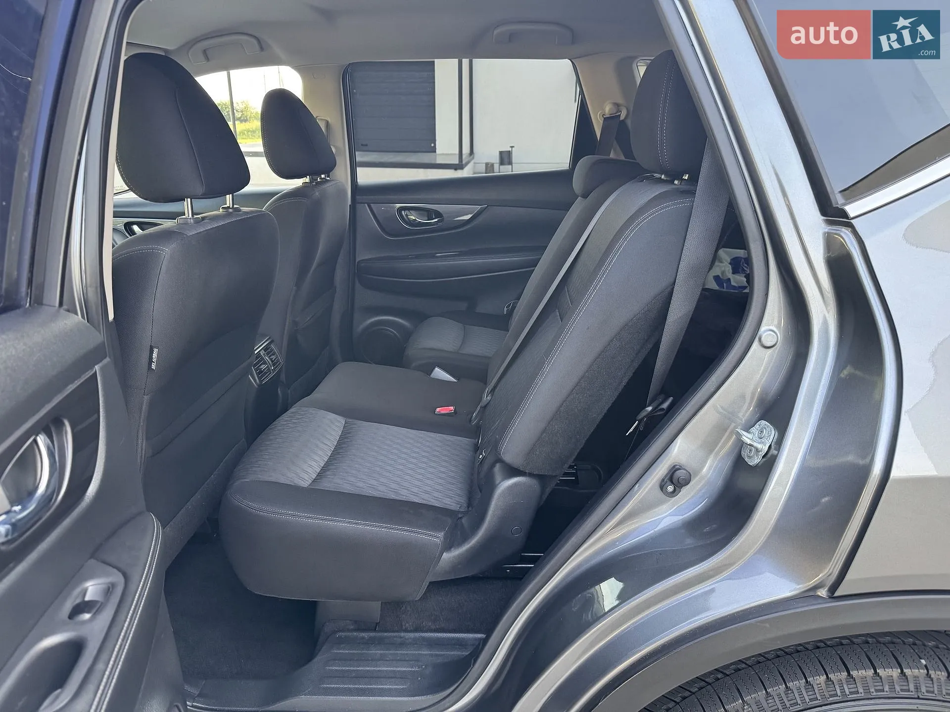 2020 Nissan Rogue - мініатюра 46
