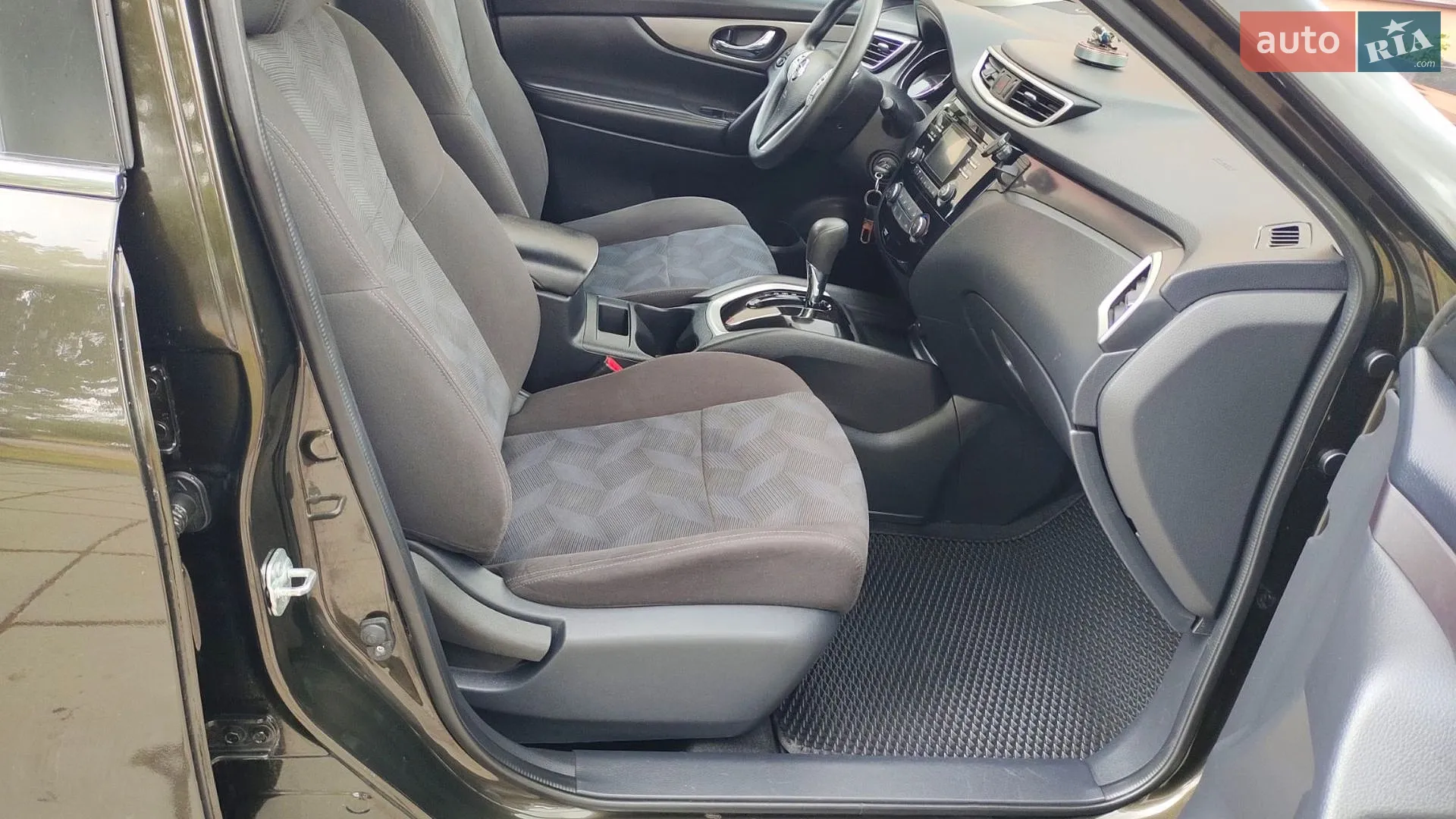 2016 Nissan Rogue - мініатюра 10