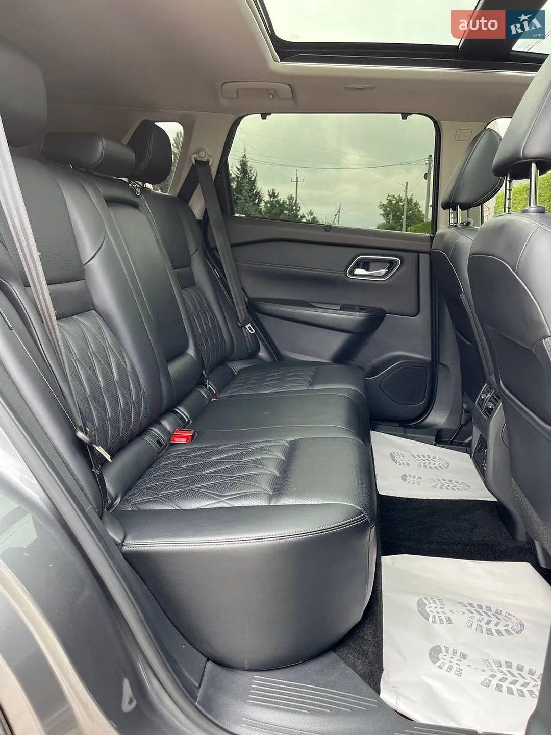 2021 Nissan Rogue - мініатюра 17