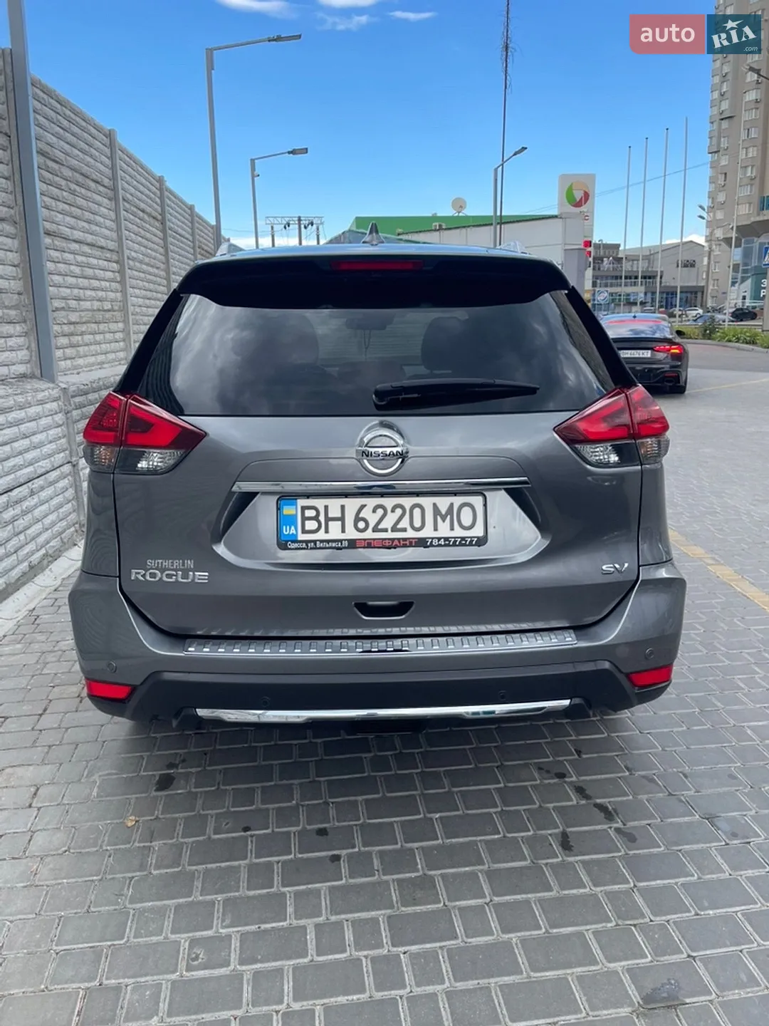 2019 Nissan Rogue - мініатюра 2