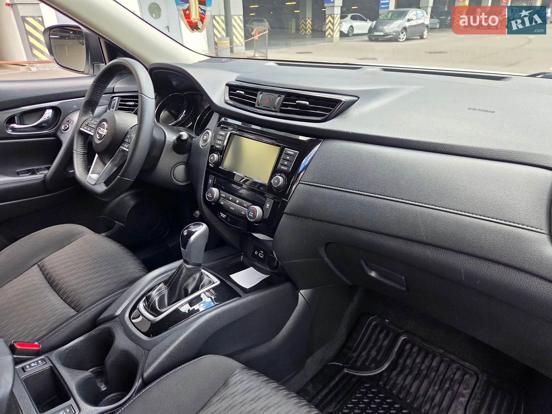 2019 Nissan Rogue - мініатюра 31
