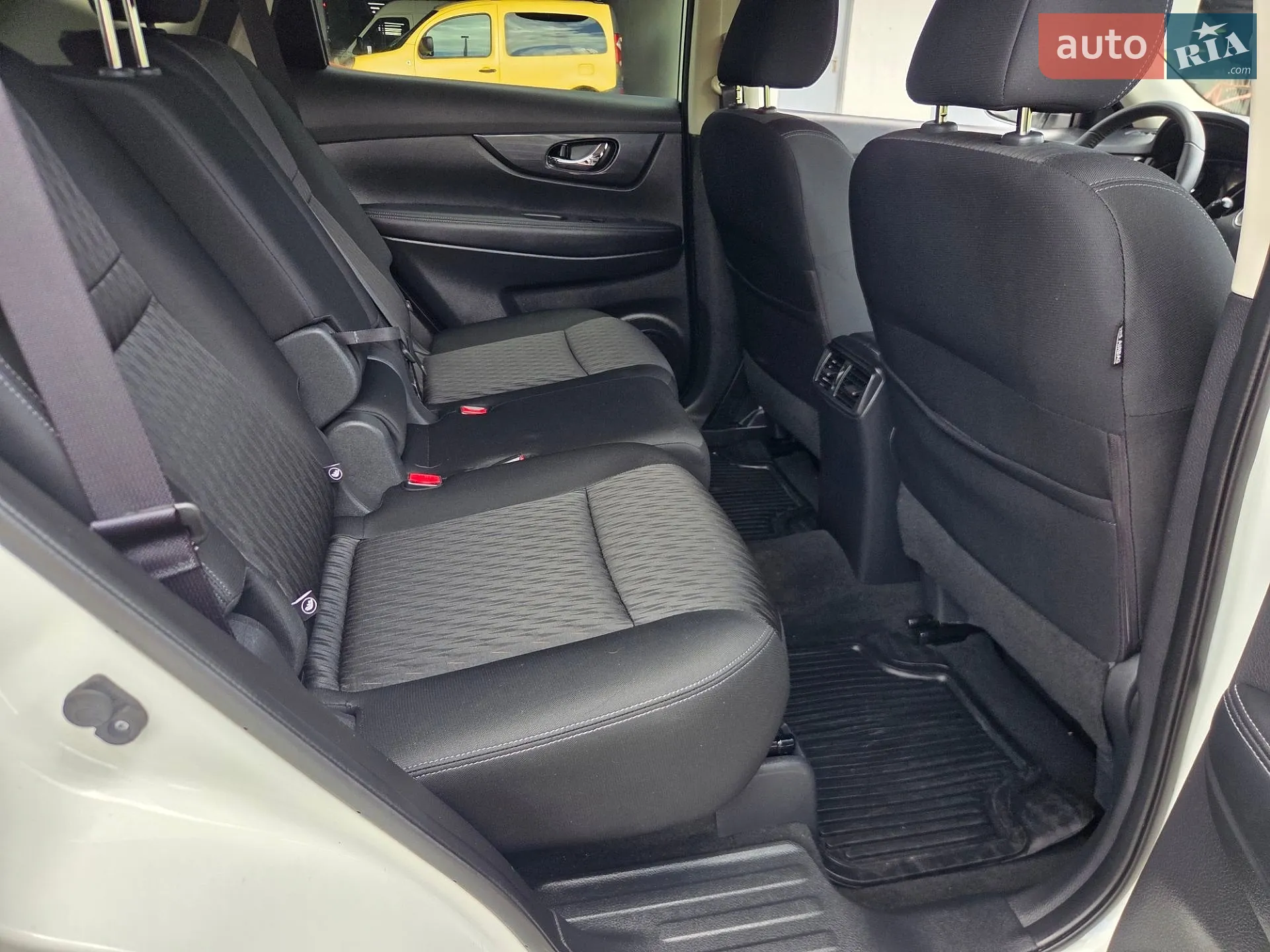 2019 Nissan Rogue - мініатюра 34