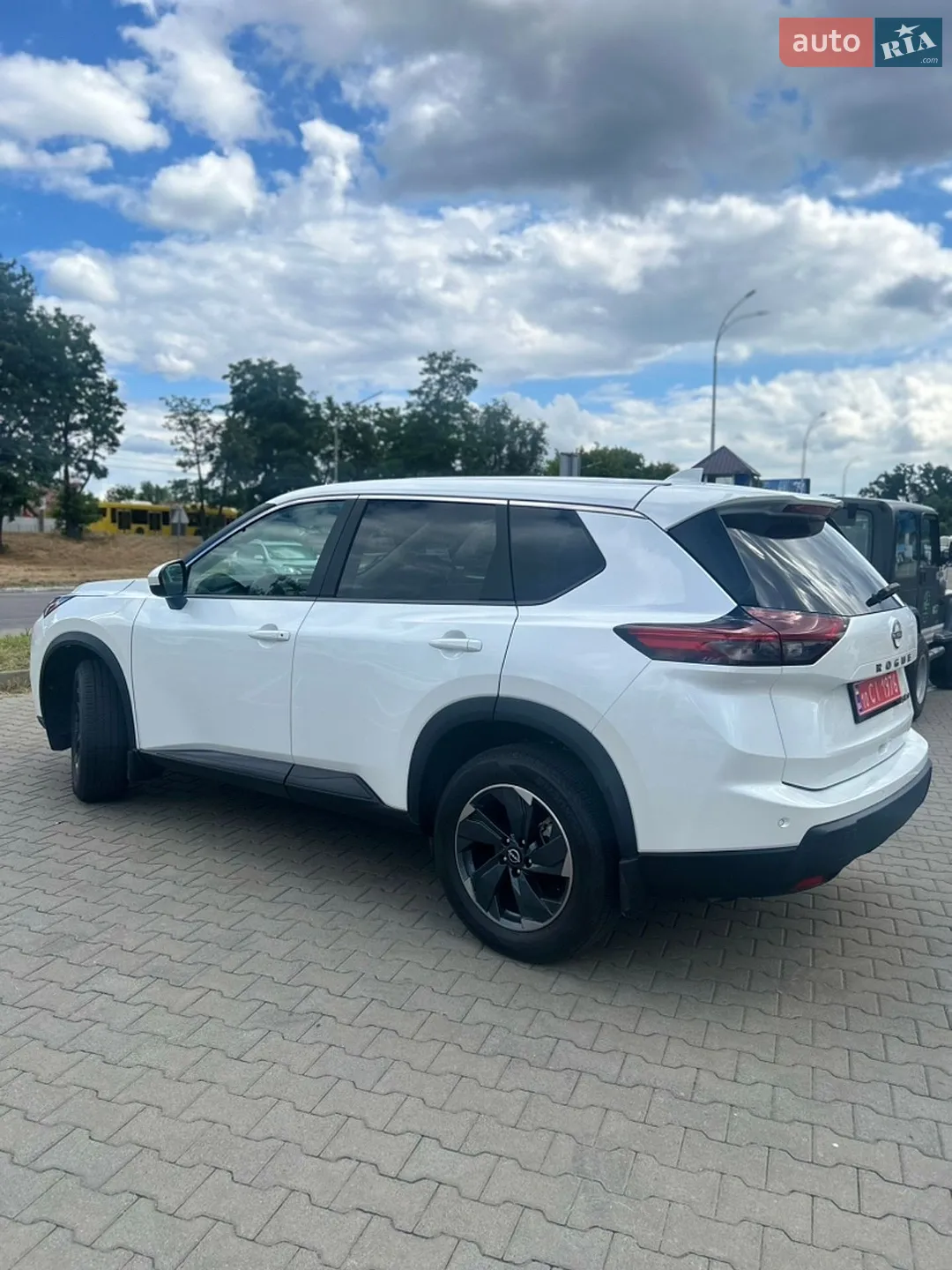 2024 Nissan Rogue - мініатюра 12