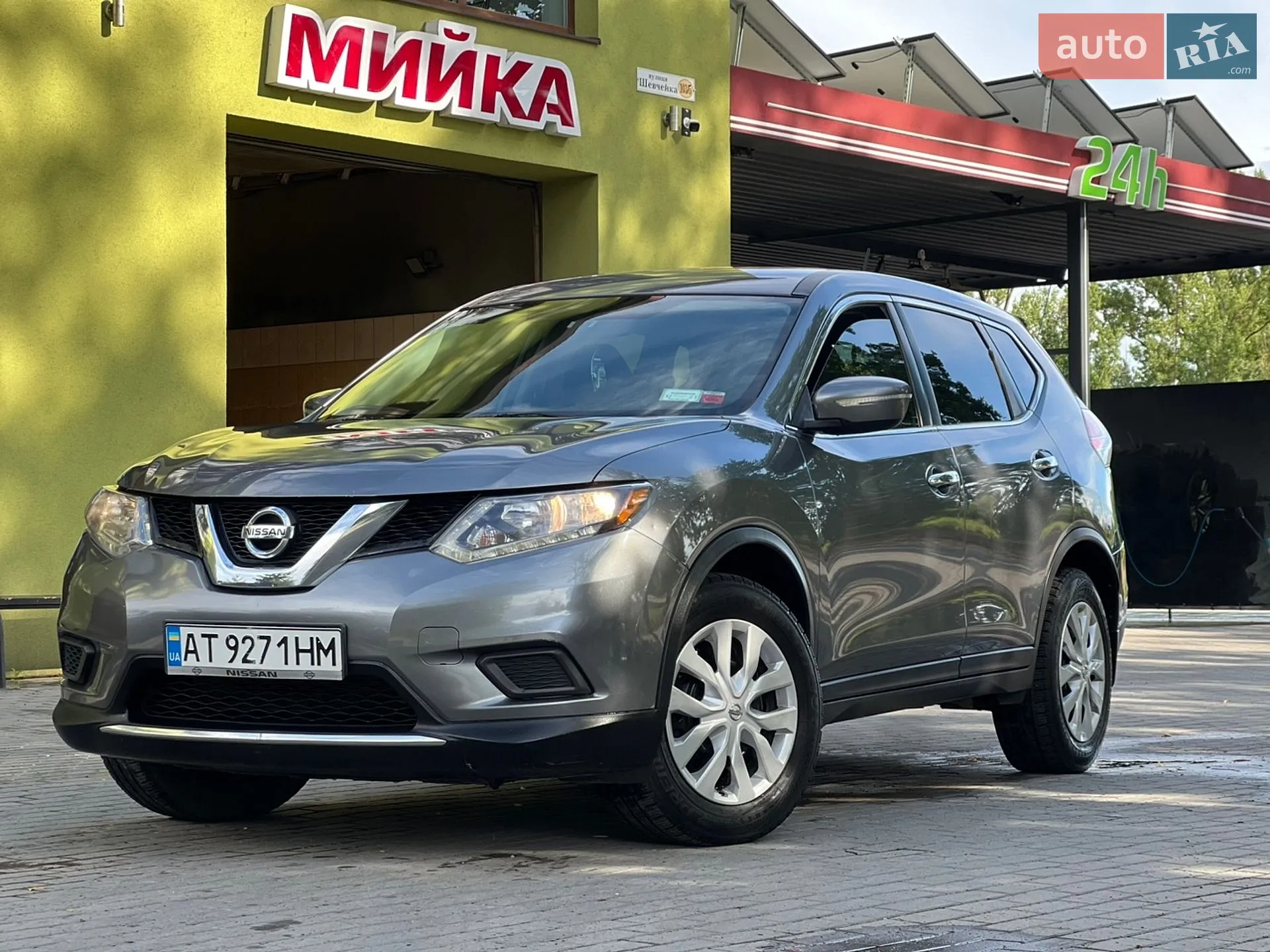 2015 Nissan Rogue - мініатюра 2