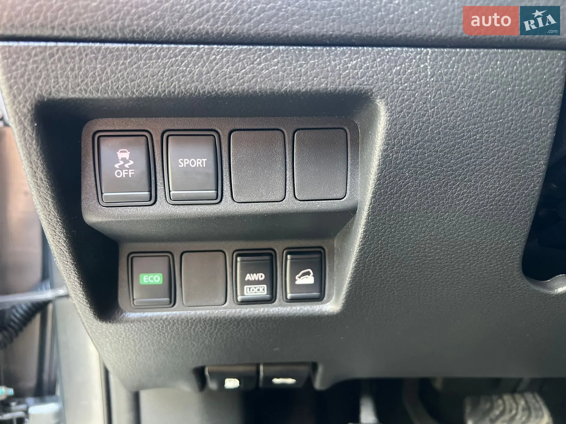 2015 Nissan Rogue - мініатюра 29