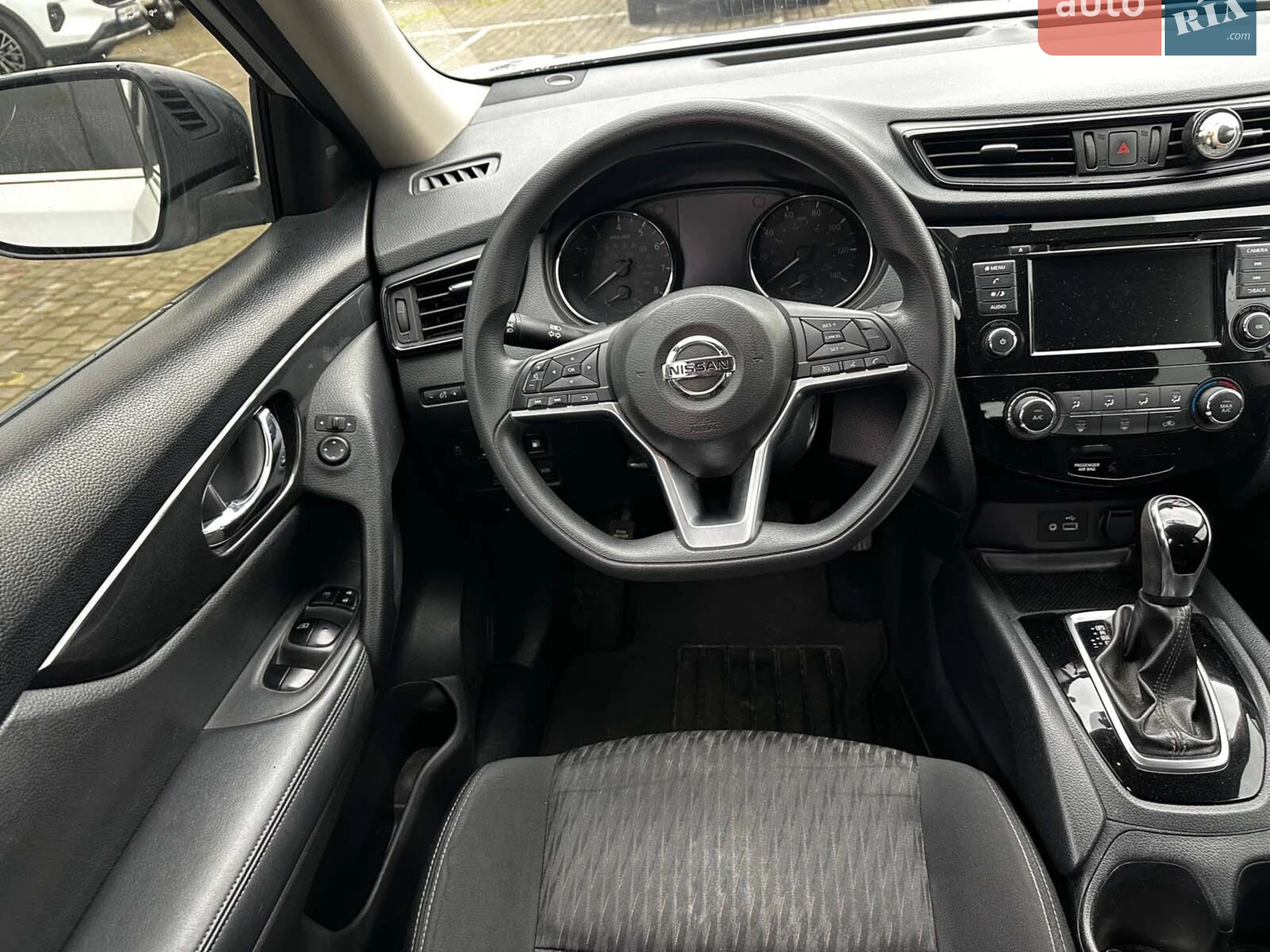 2017 Nissan Rogue - мініатюра 22
