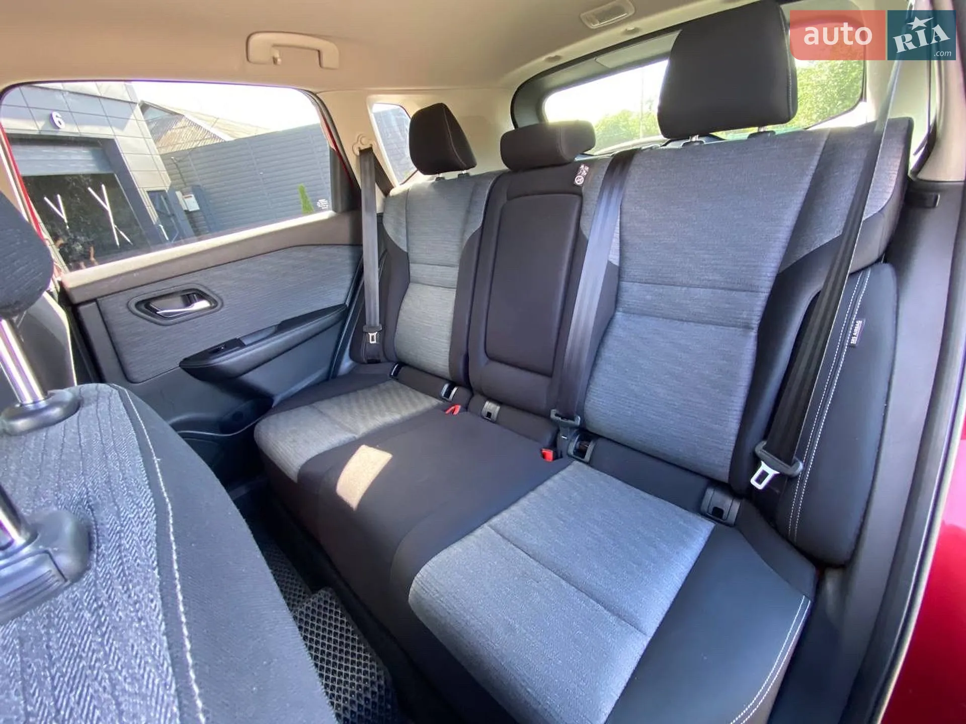 2020 Nissan Rogue - мініатюра 21