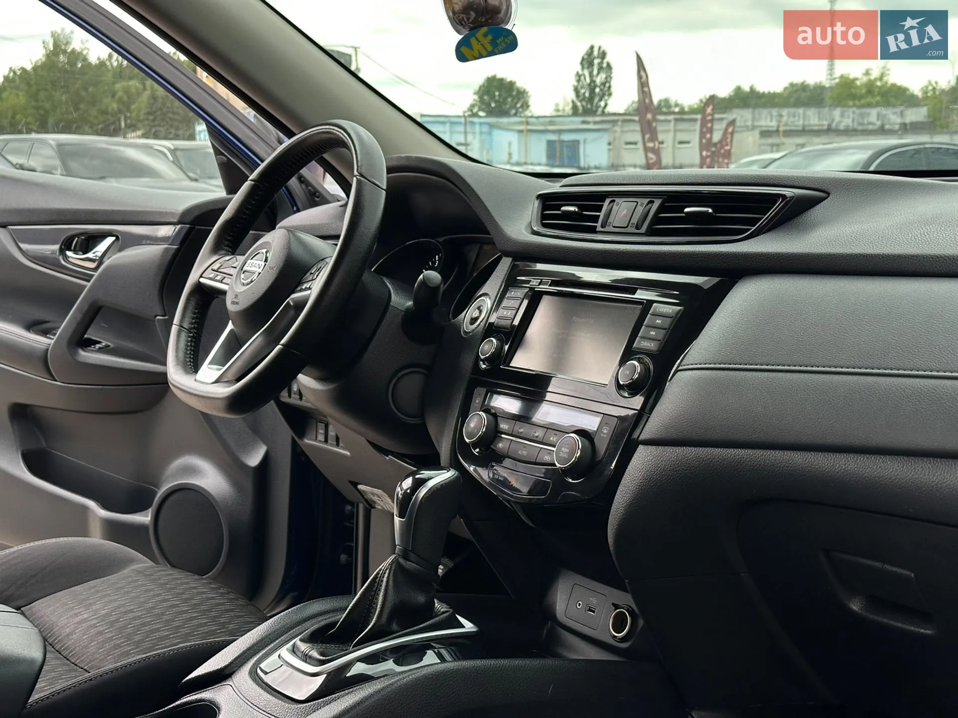 2019 Nissan Rogue - мініатюра 23