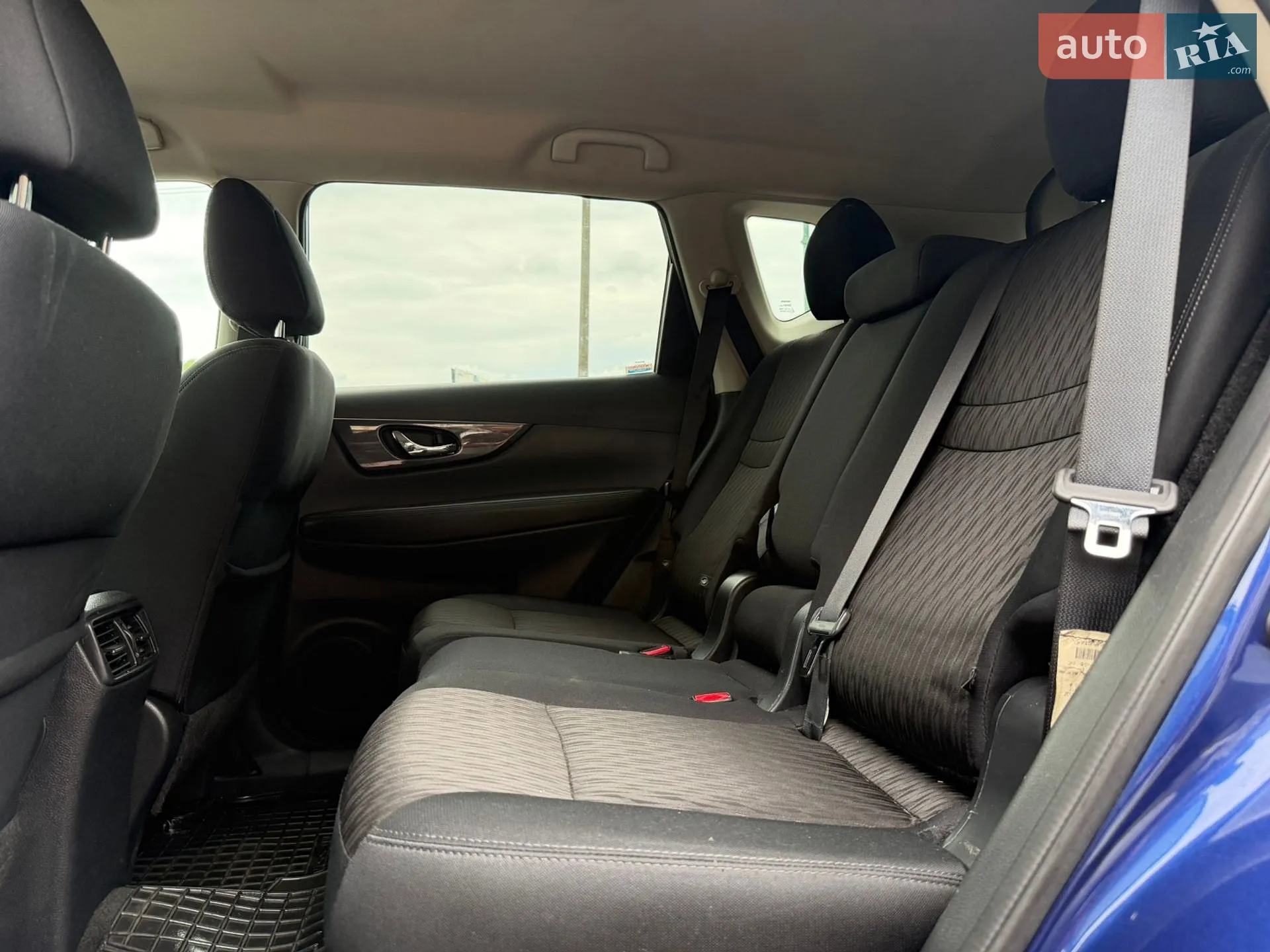 2017 Nissan Rogue - мініатюра 35