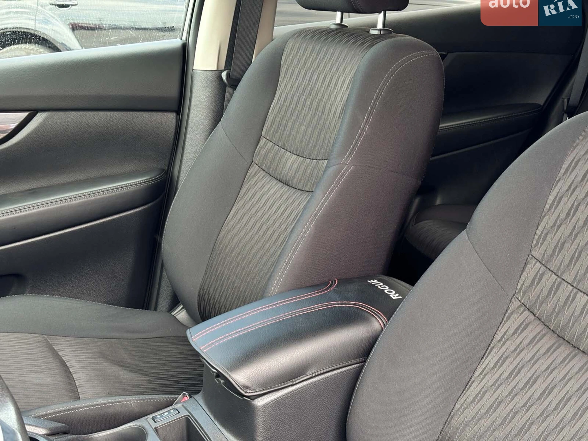 2019 Nissan Rogue - мініатюра 30