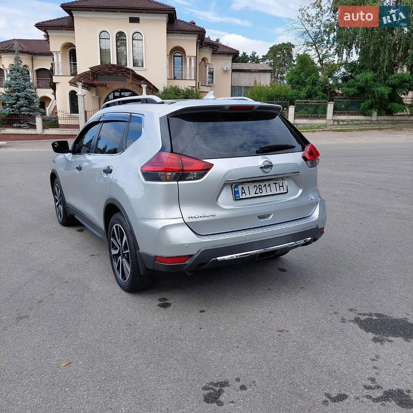 2017 Nissan Rogue - мініатюра 9
