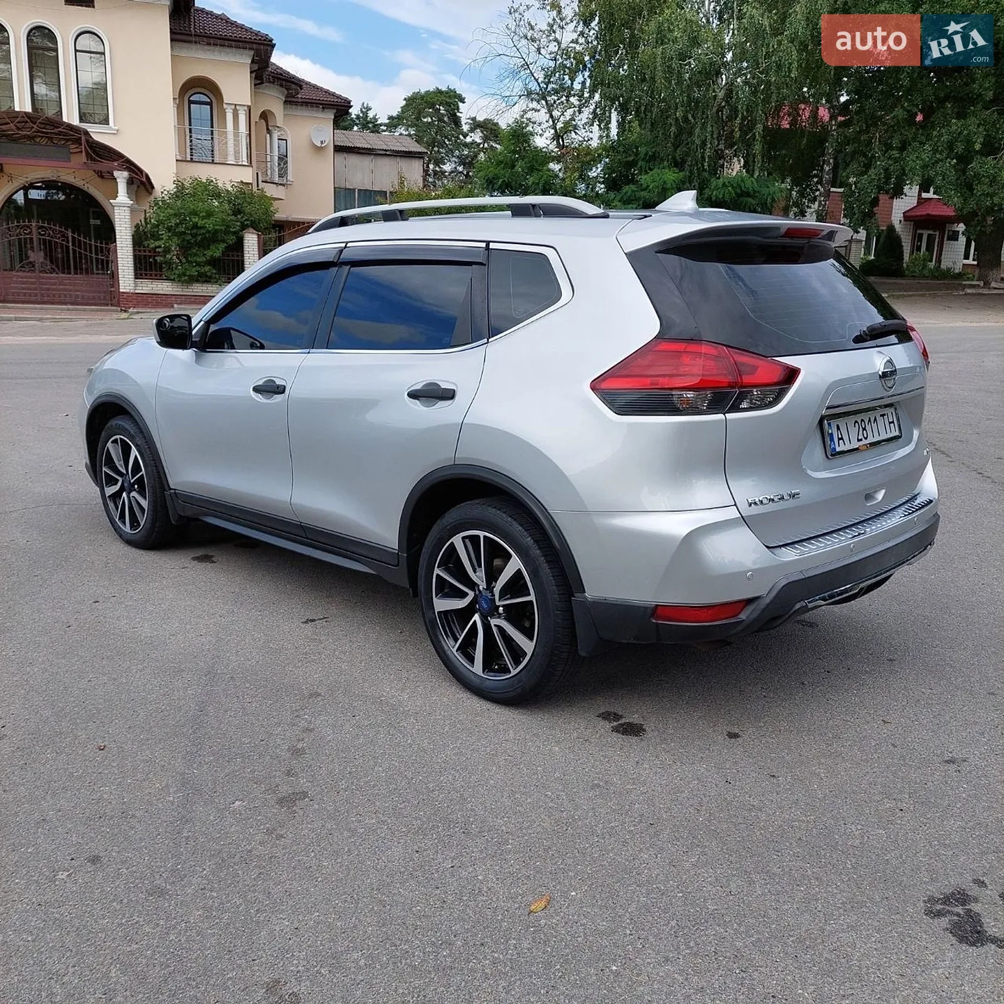 2017 Nissan Rogue - мініатюра 10