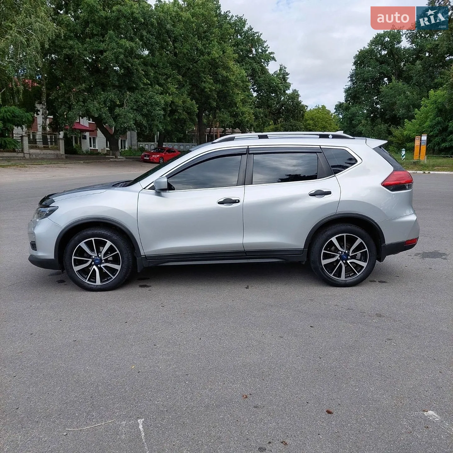 2017 Nissan Rogue - мініатюра 11