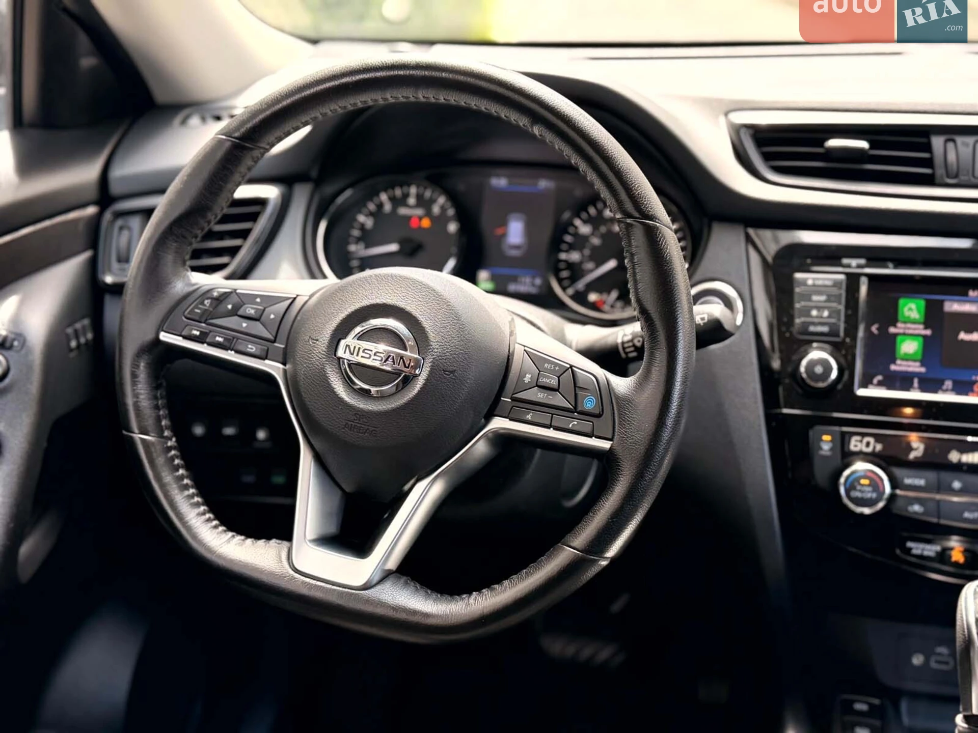 2019 Nissan Rogue - мініатюра 16