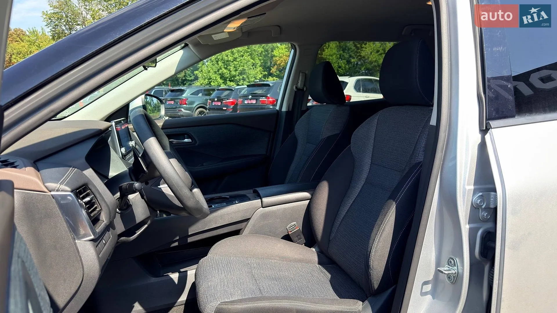 2020 Nissan Rogue - мініатюра 10