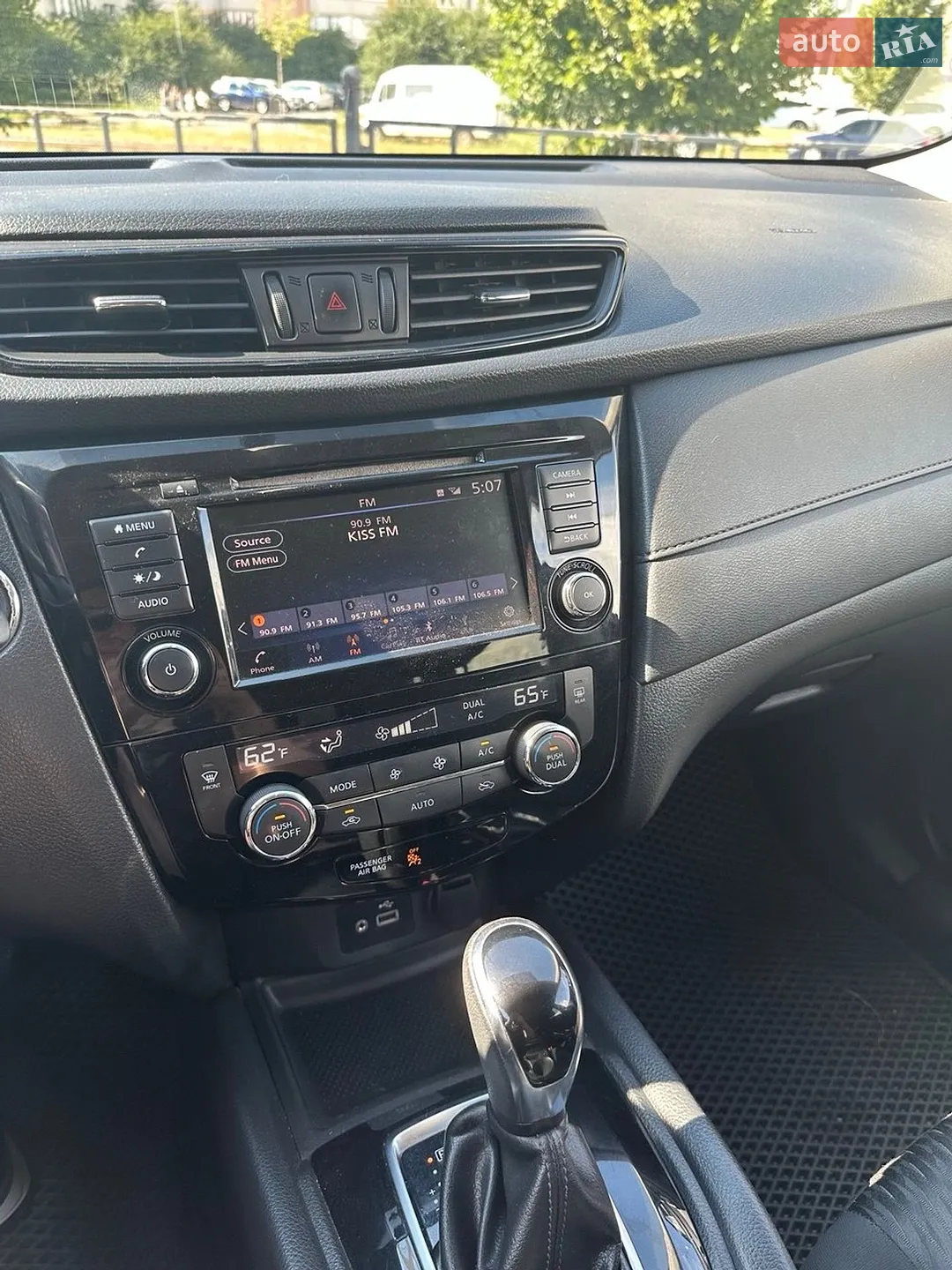 2017 Nissan Rogue - мініатюра 13