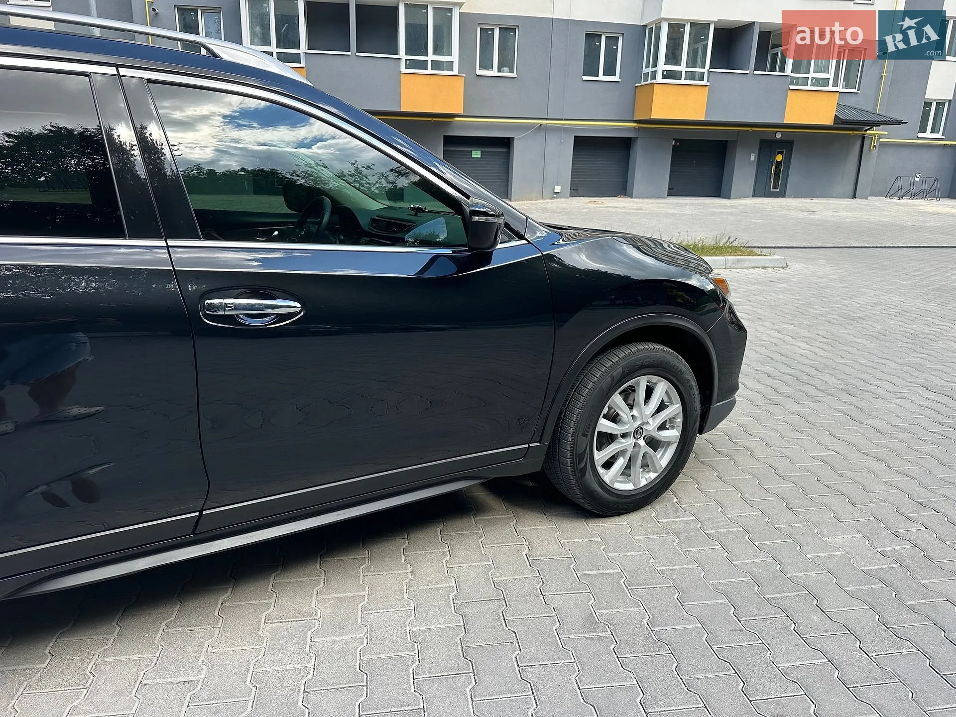 2018 Nissan Rogue - мініатюра 16