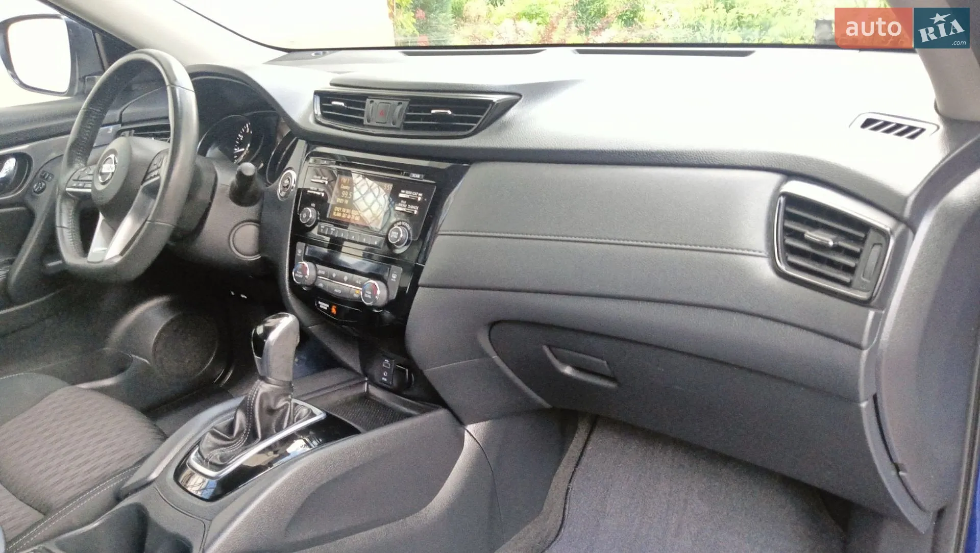 2017 Nissan Rogue - мініатюра 31