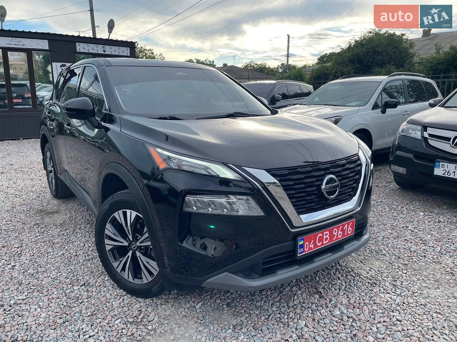 2021 Nissan Rogue - мініатюра 2