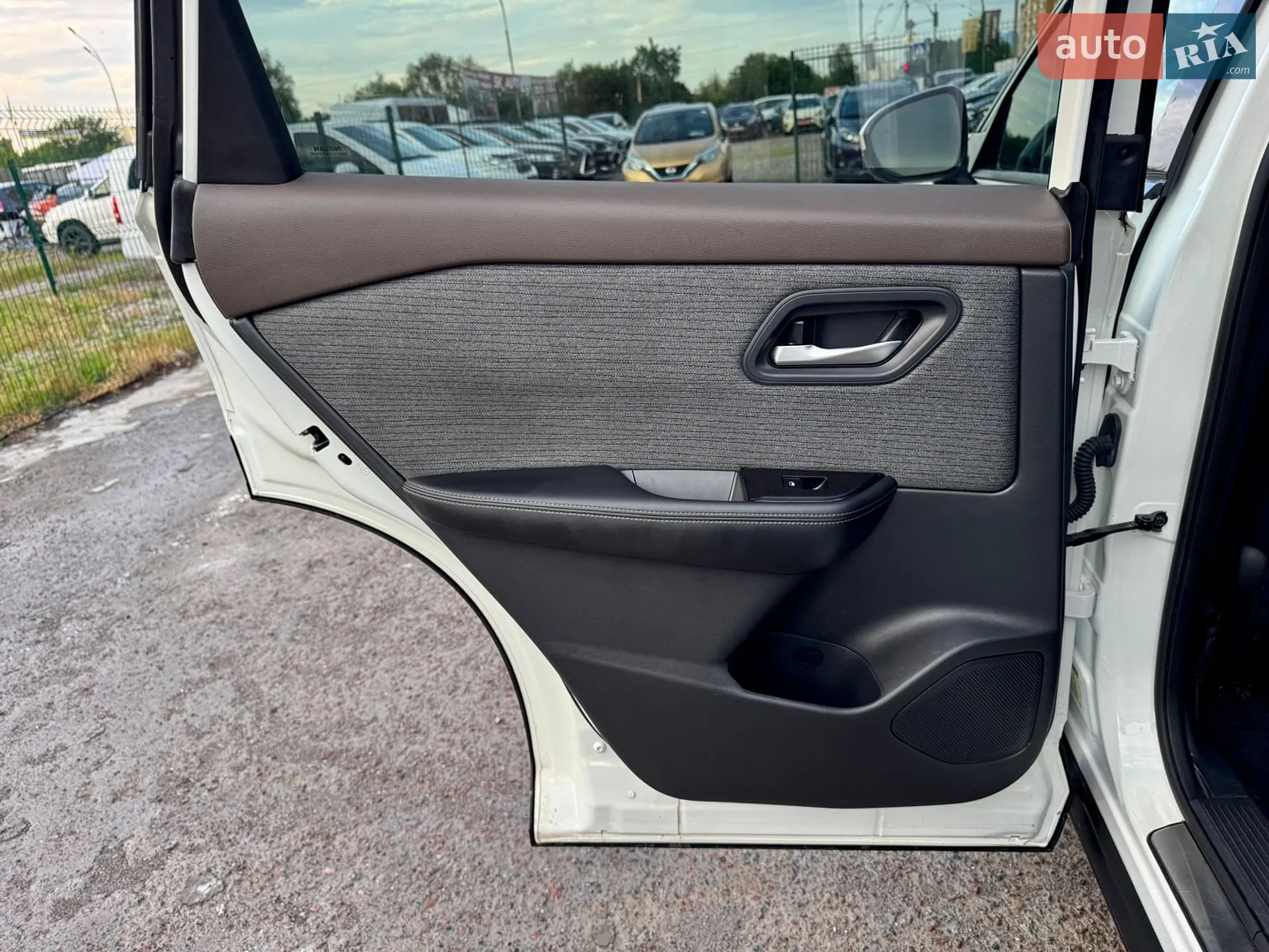 2021 Nissan Rogue - мініатюра 34