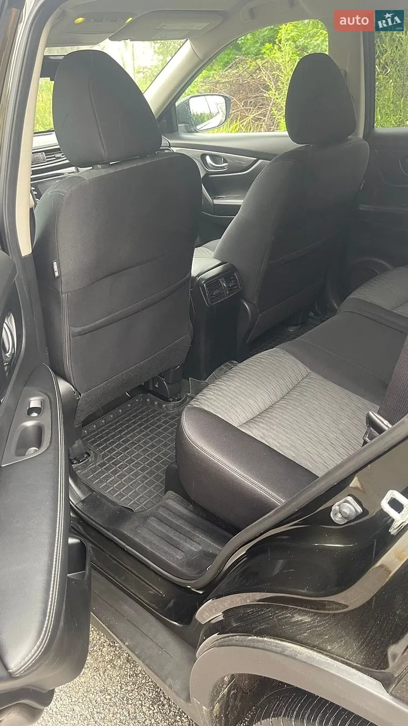 2017 Nissan Rogue - мініатюра 11