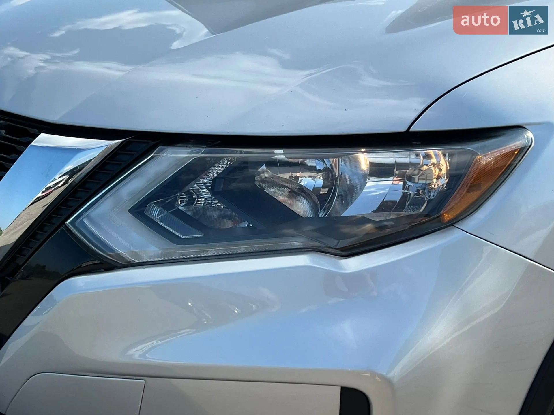 2018 Nissan Rogue - мініатюра 9