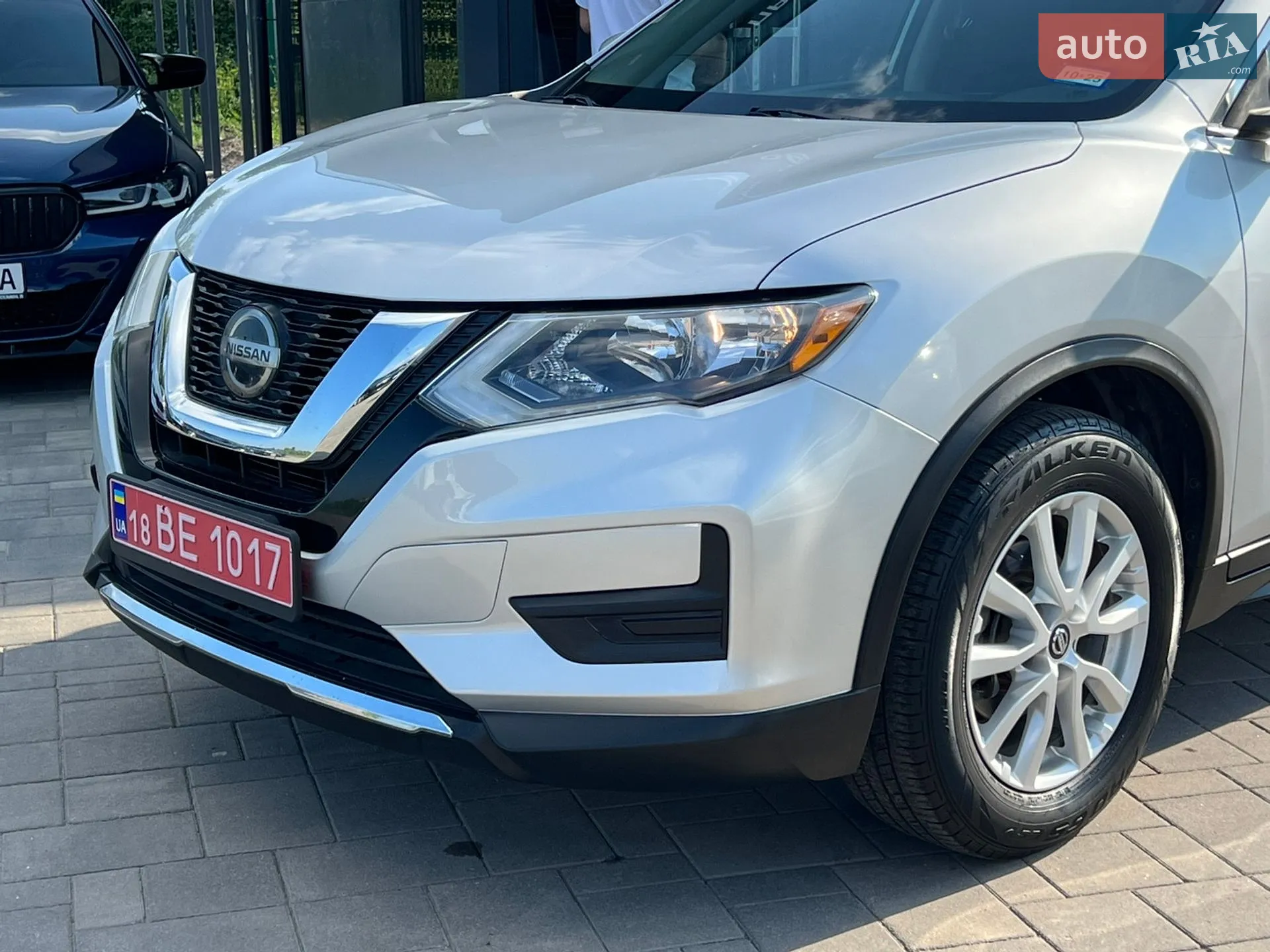 2018 Nissan Rogue - мініатюра 8