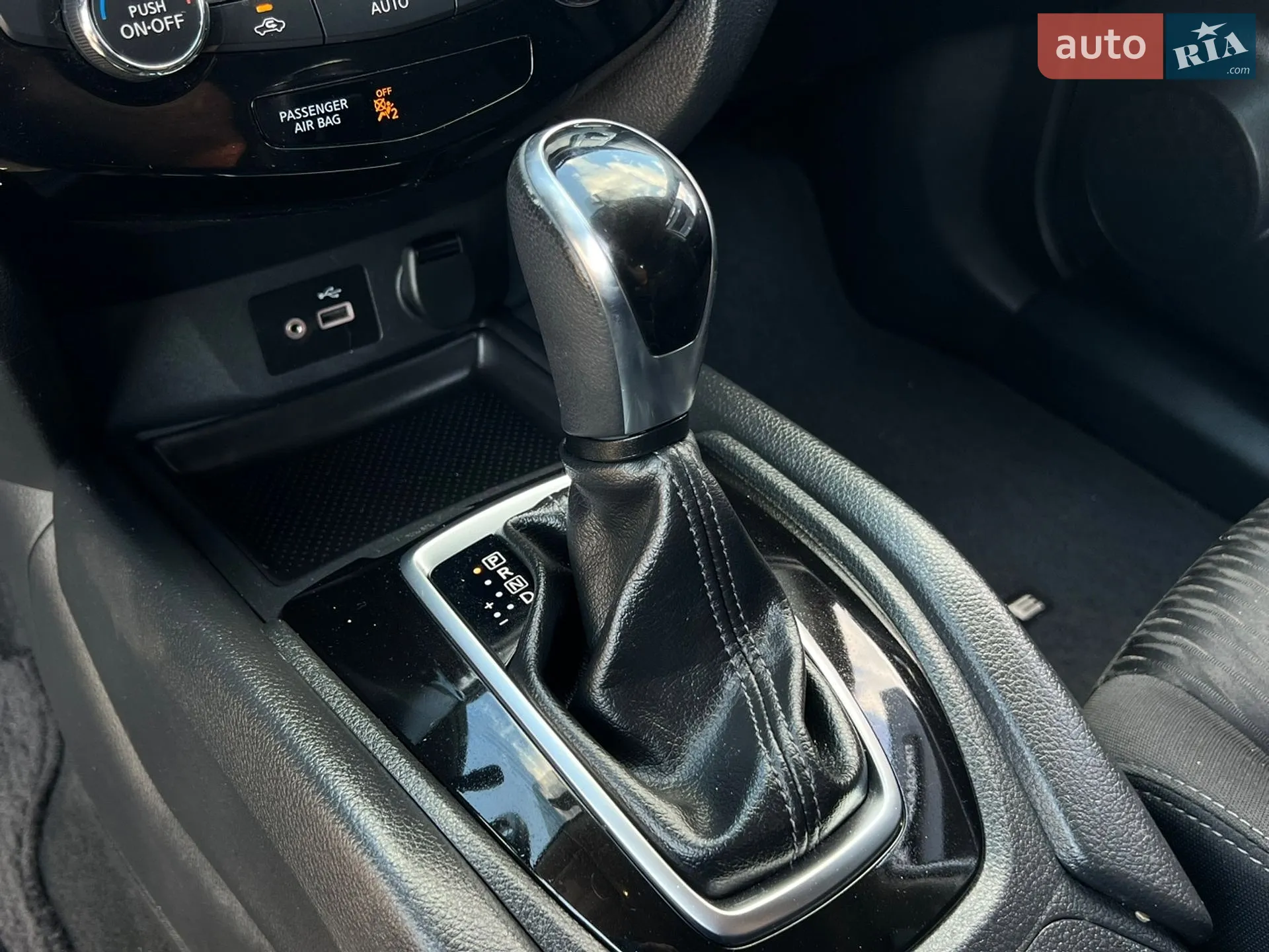 2018 Nissan Rogue - мініатюра 25