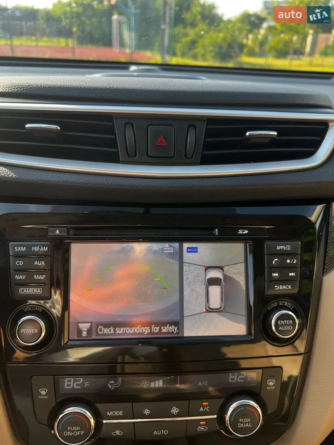 2016 Nissan Rogue - мініатюра 16