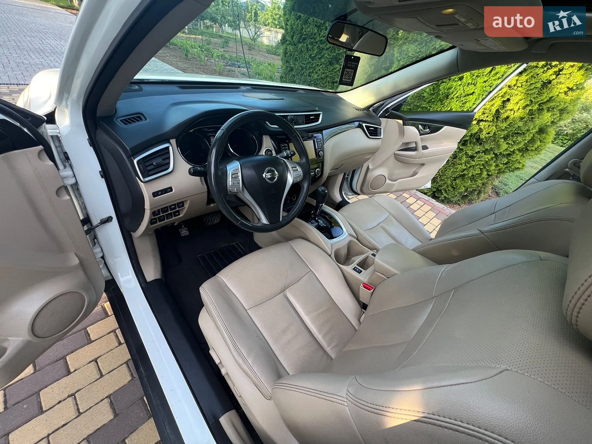 2015 Nissan Rogue - мініатюра 16