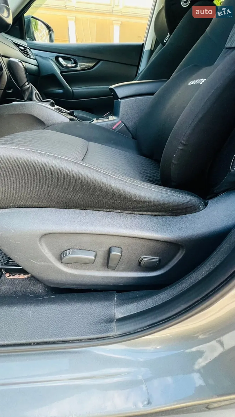 2018 Nissan Rogue - мініатюра 16