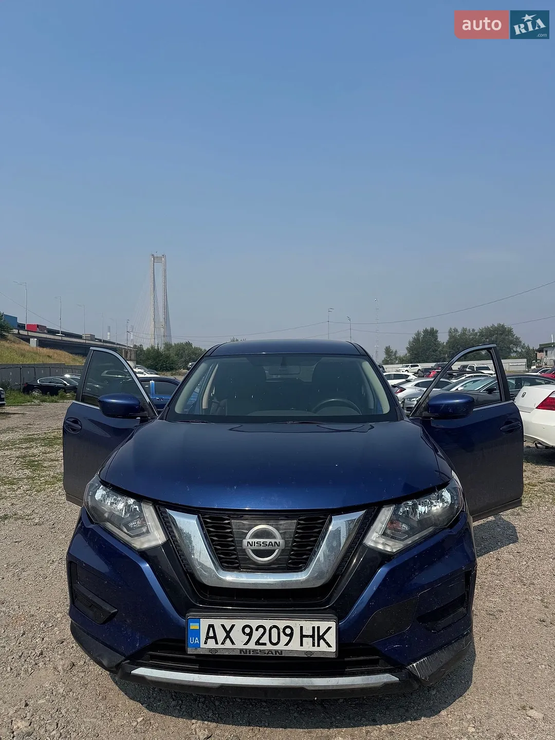 2017 Nissan Rogue - мініатюра 2