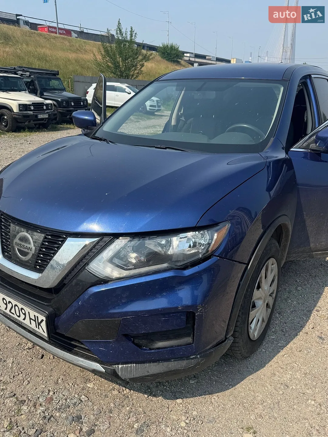 2017 Nissan Rogue - мініатюра 3