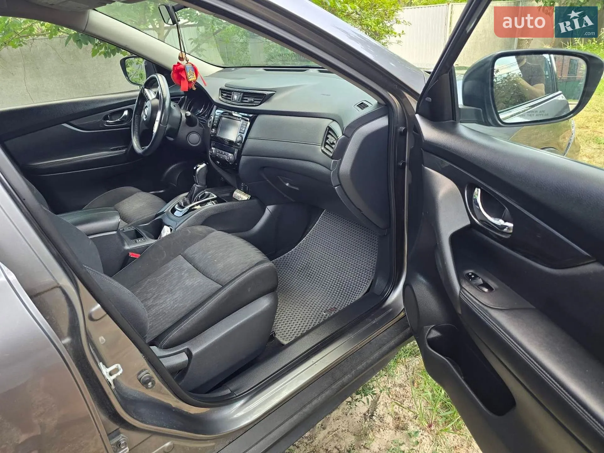 2017 Nissan Rogue - мініатюра 8