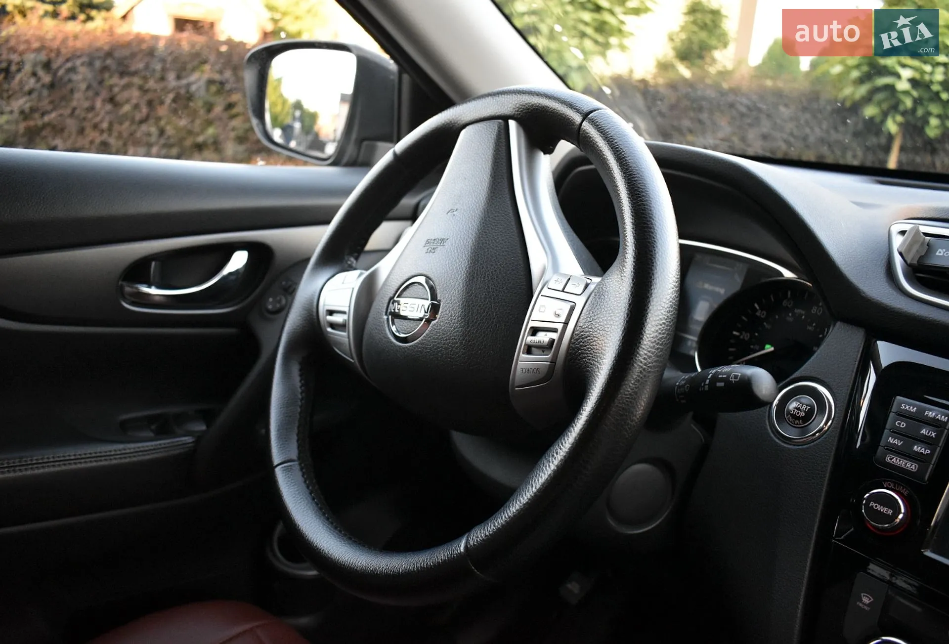 2016 Nissan Rogue - мініатюра 36