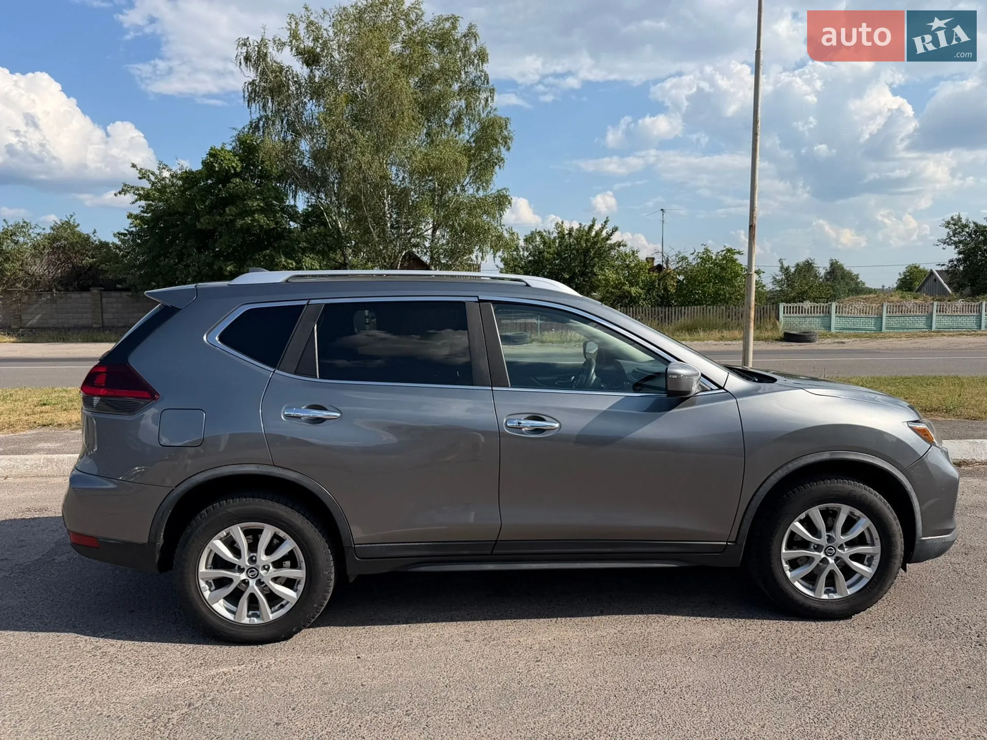 2017 Nissan Rogue - мініатюра 4