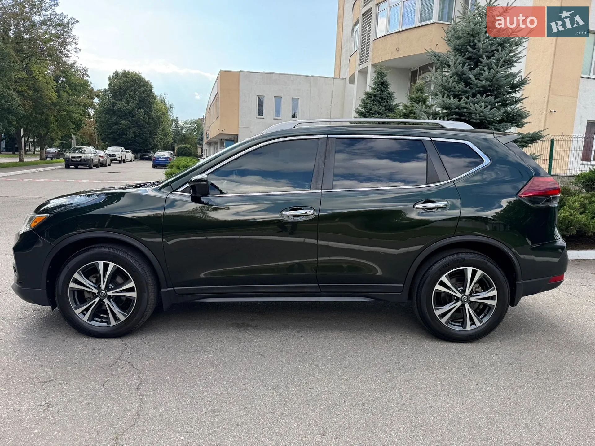 2019 Nissan Rogue - мініатюра 8