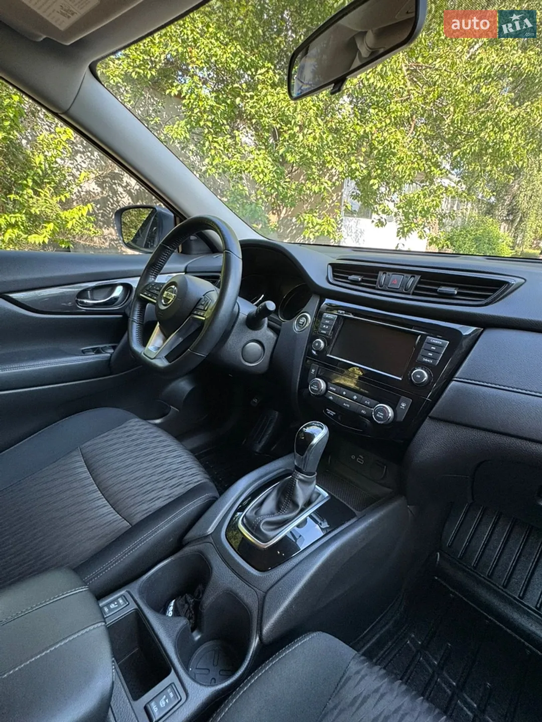 2018 Nissan Rogue - мініатюра 21