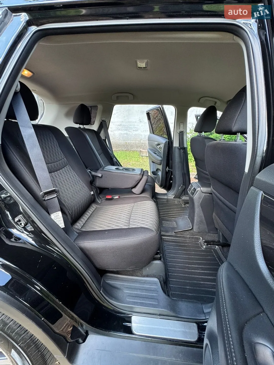 2018 Nissan Rogue - мініатюра 30