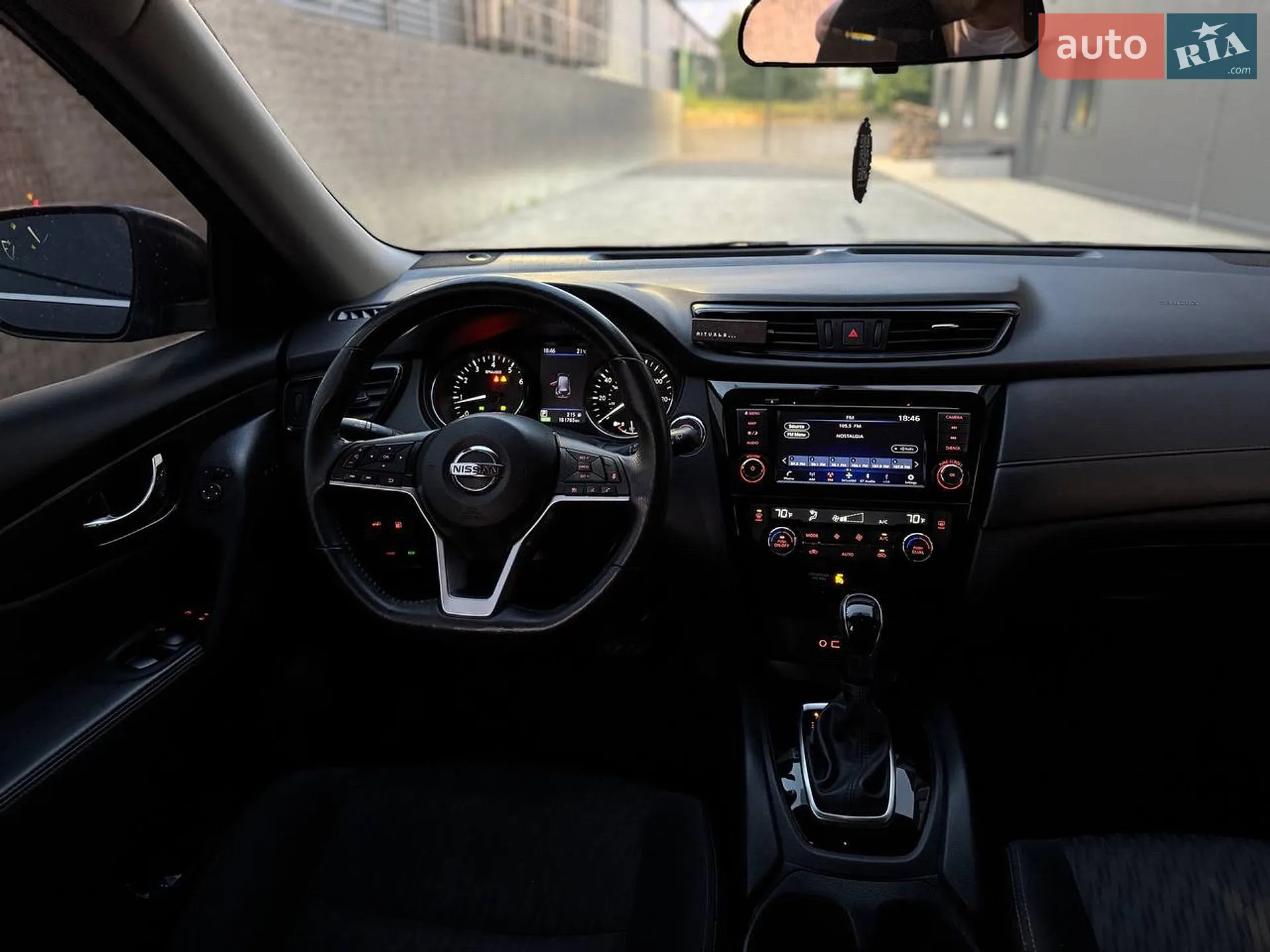 2018 Nissan Rogue - мініатюра 4