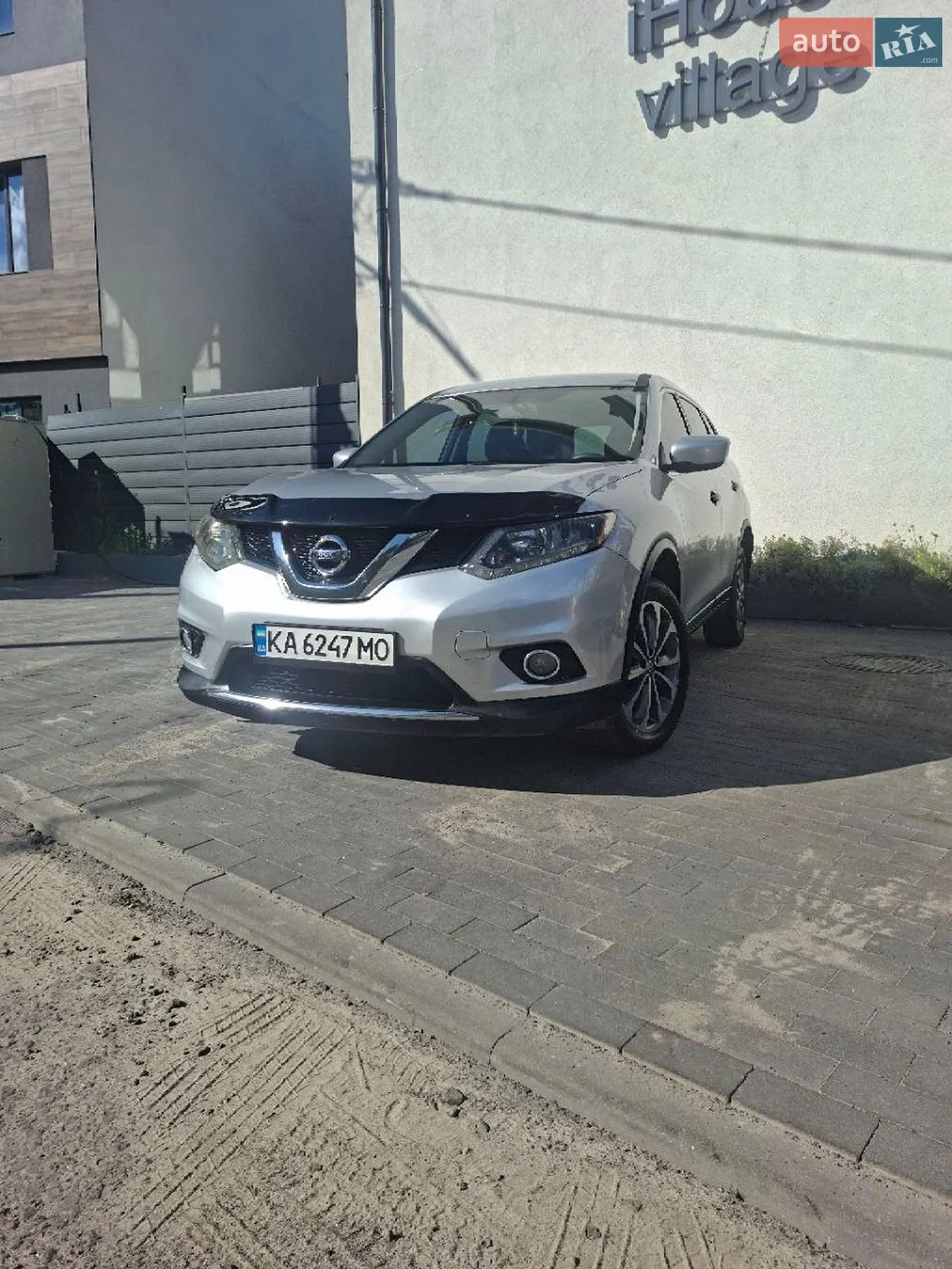 2016 Nissan Rogue - мініатюра 2
