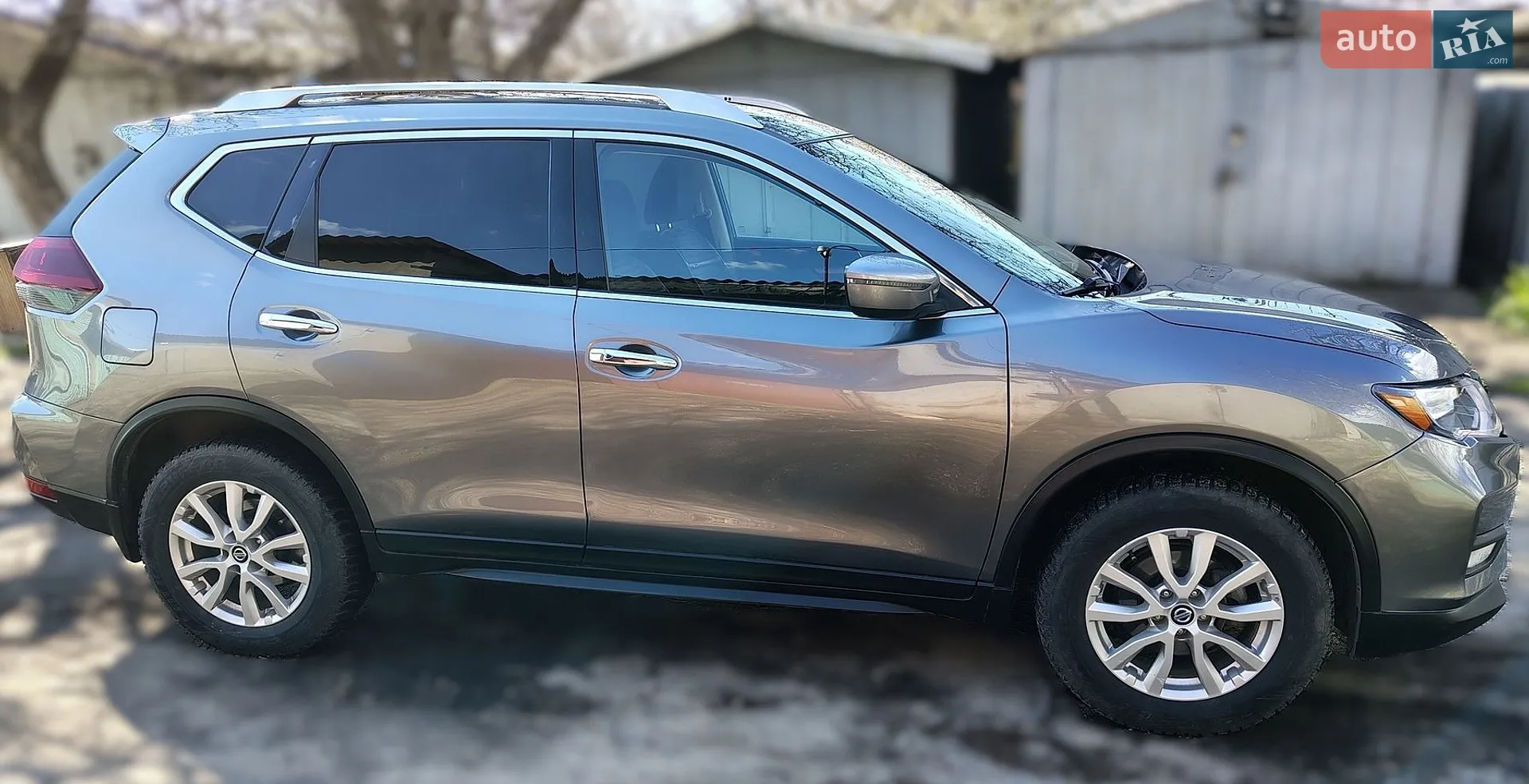 2019 Nissan Rogue - мініатюра 2