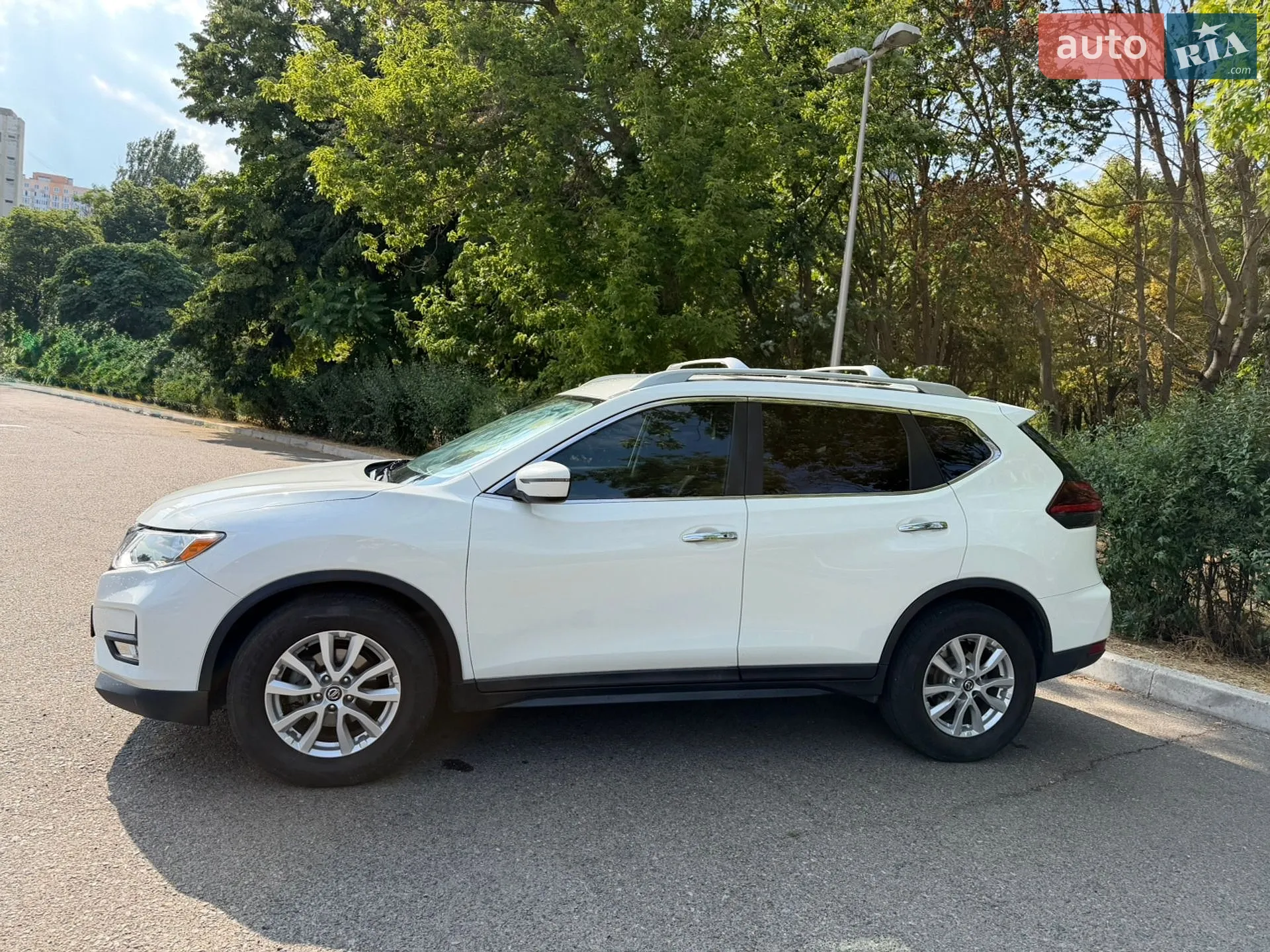2019 Nissan Rogue - мініатюра 4