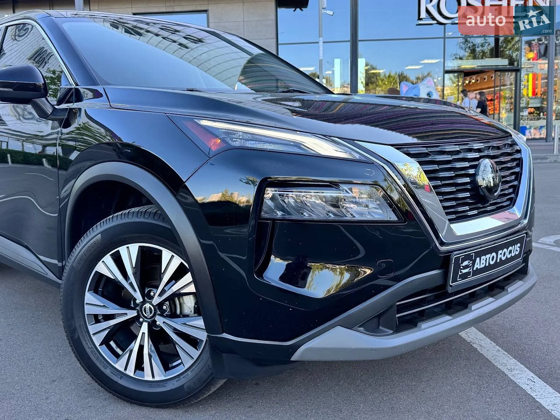 2021 Nissan Rogue - мініатюра 2