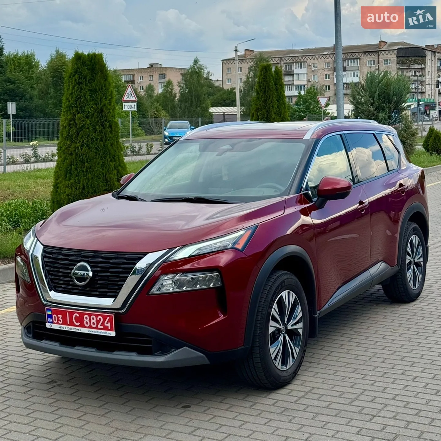 2021 Nissan Rogue - фото 1