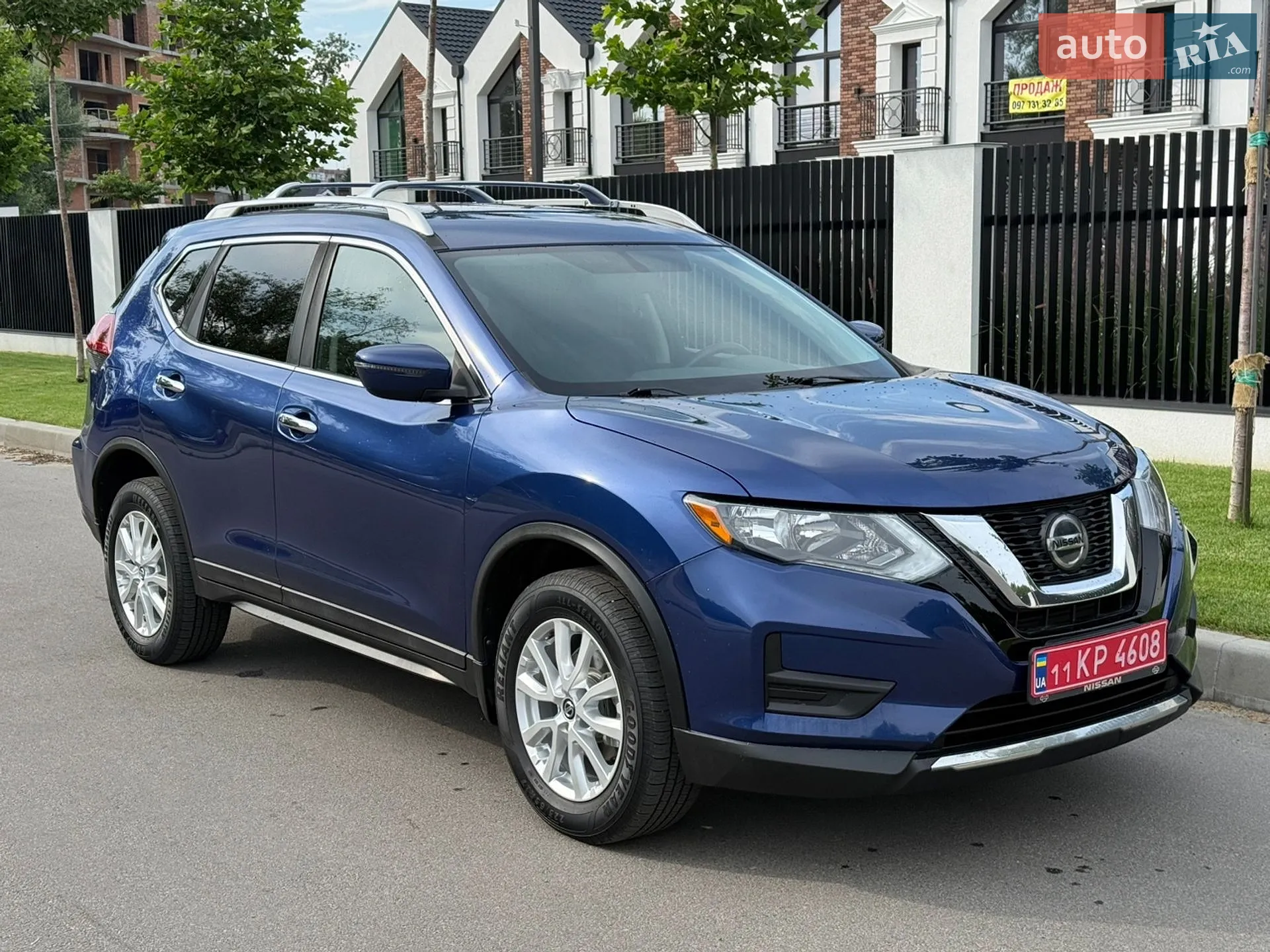 2018 Nissan Rogue - мініатюра 2