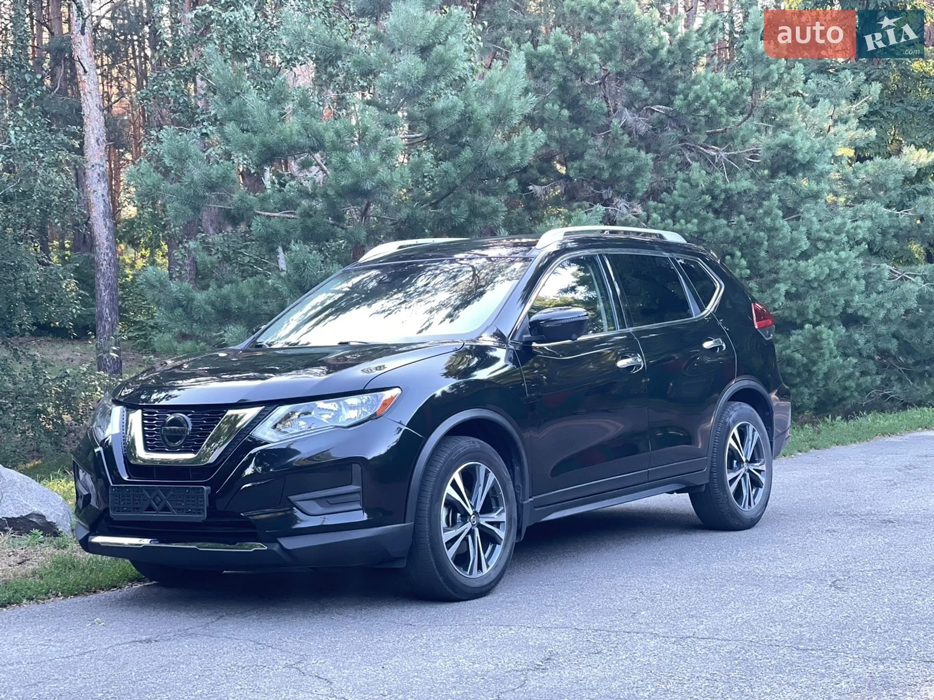 2019 Nissan Rogue - мініатюра 9