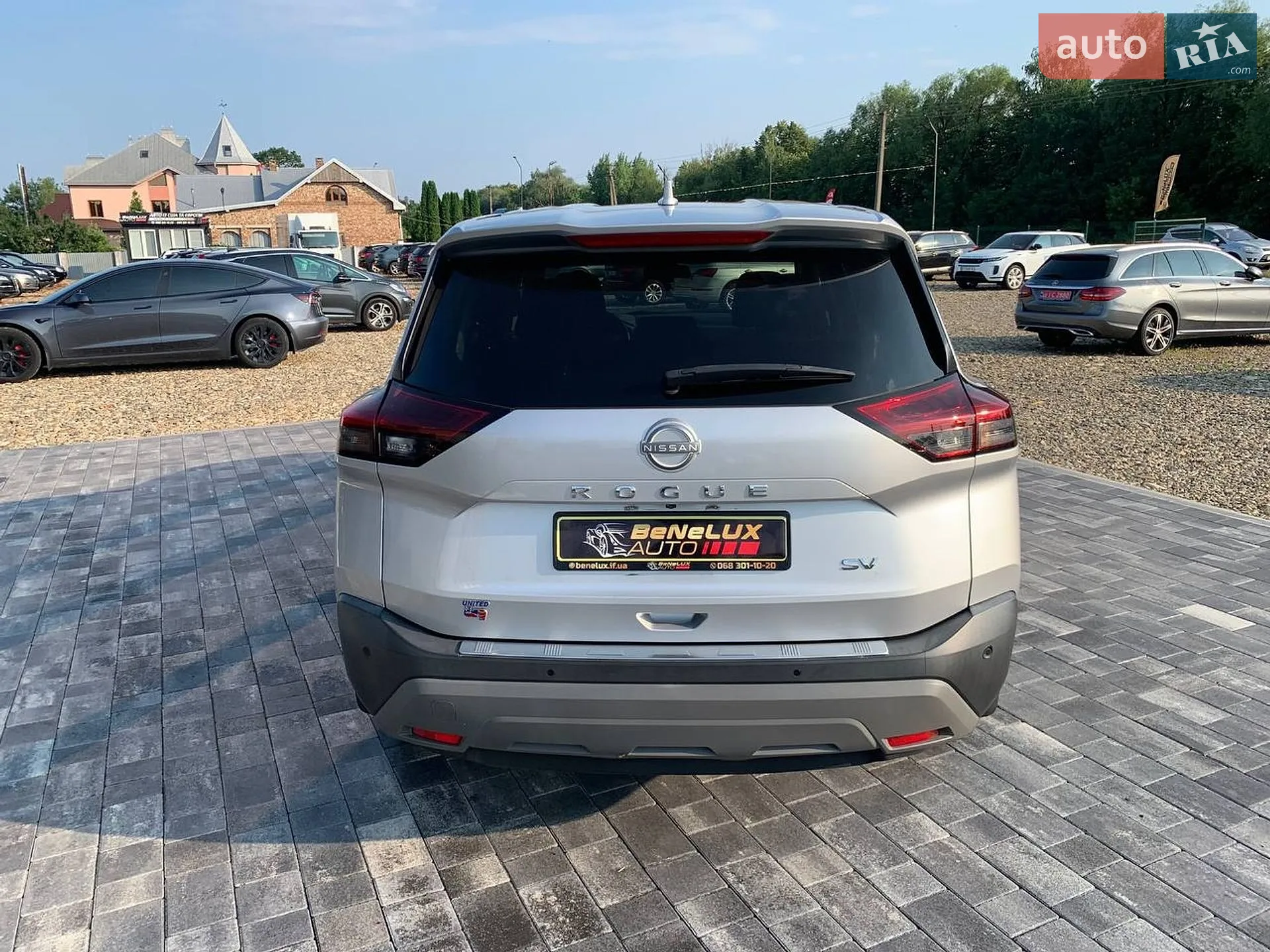 2022 Nissan Rogue - мініатюра 8